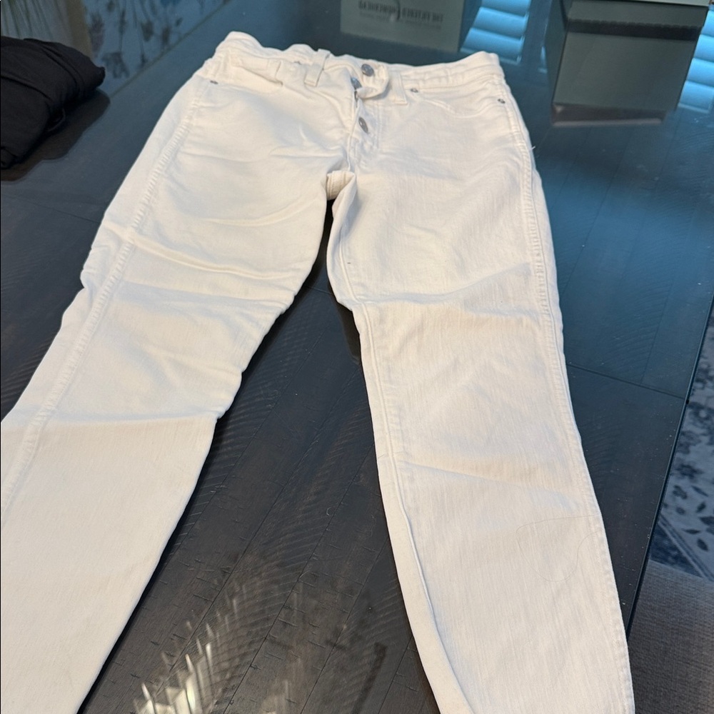 Madewell Cropped White Jeans - Picture 2 of 5
